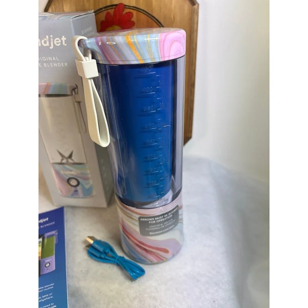 Portable Blendjet Rechargeable Smoothie blender NEW
